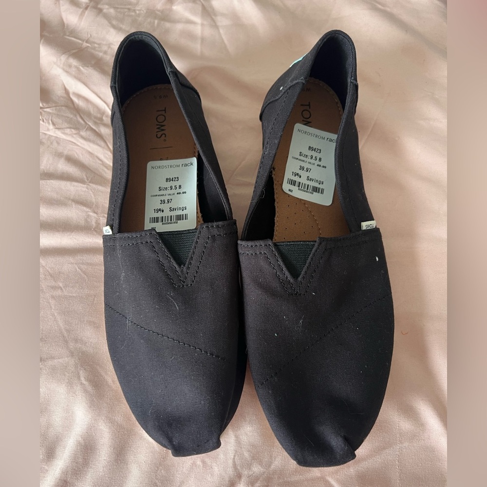 Tom’s Shoes